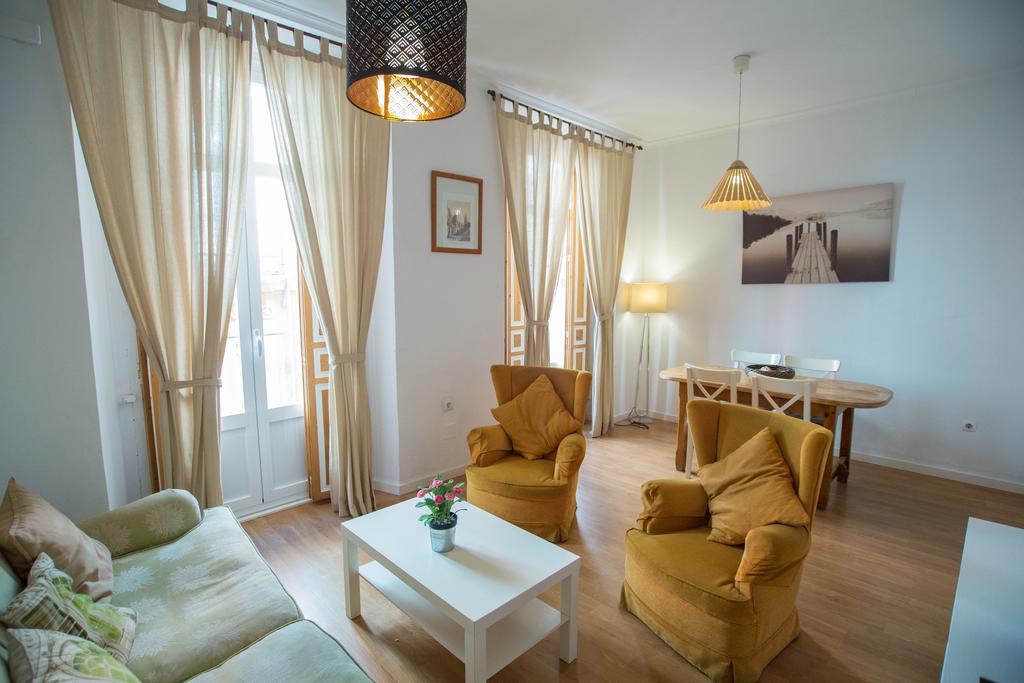 Apartamentos Catedral Málaga Esterno foto
