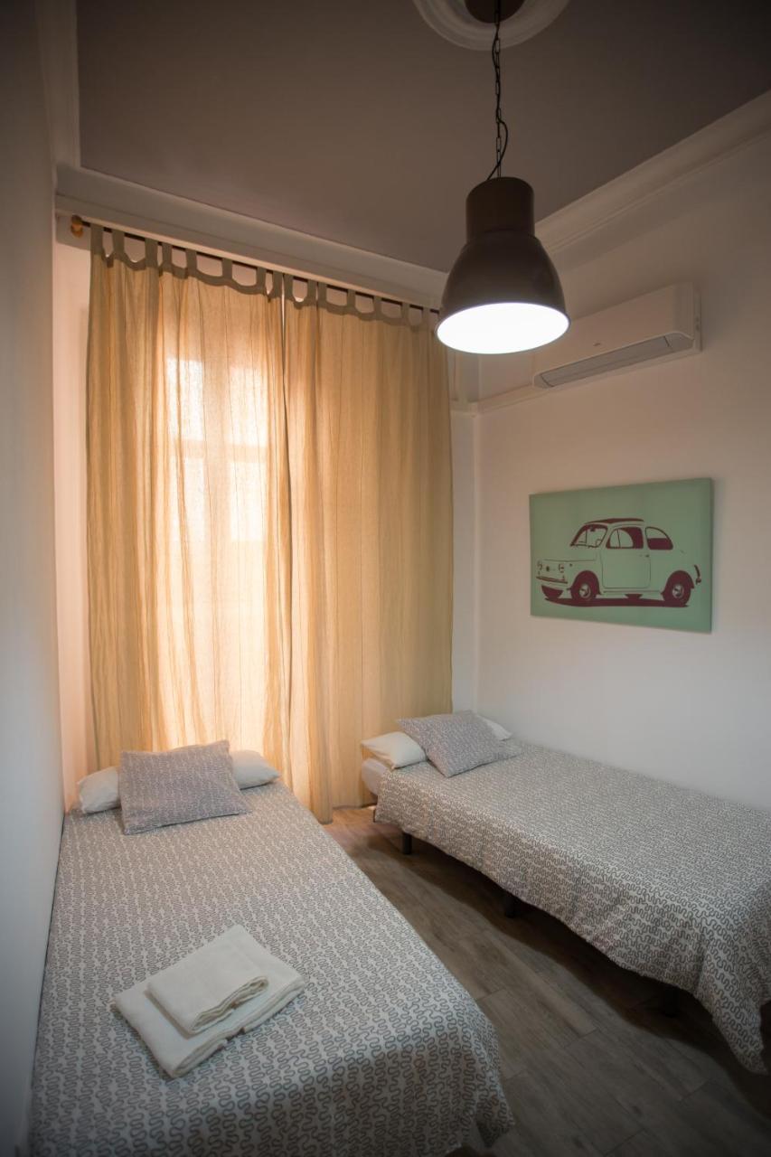 Apartamentos Catedral Málaga Esterno foto