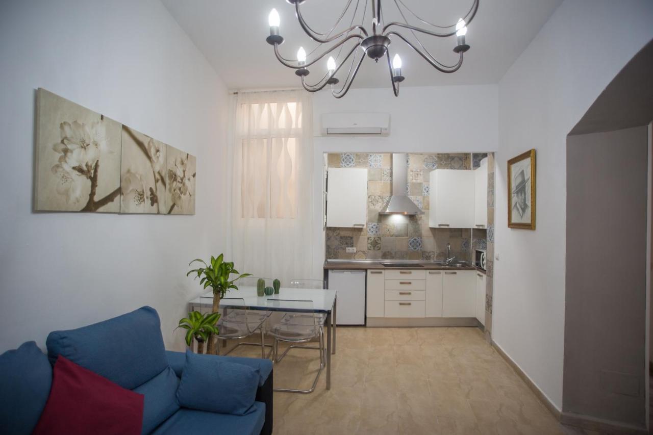 Apartamentos Catedral Málaga Esterno foto