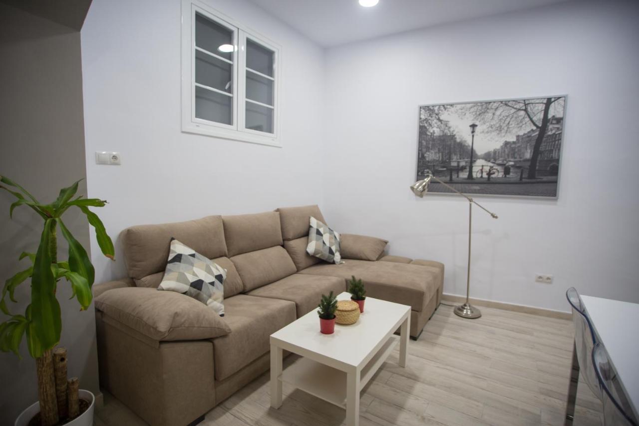 Apartamentos Catedral Málaga Esterno foto